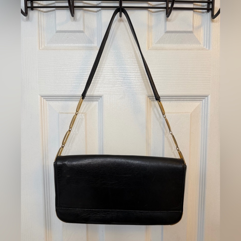 Stuart Whitman Vintage Black Leather Shoulder Bag with Gold Chain Strap - Picture 3 of 9